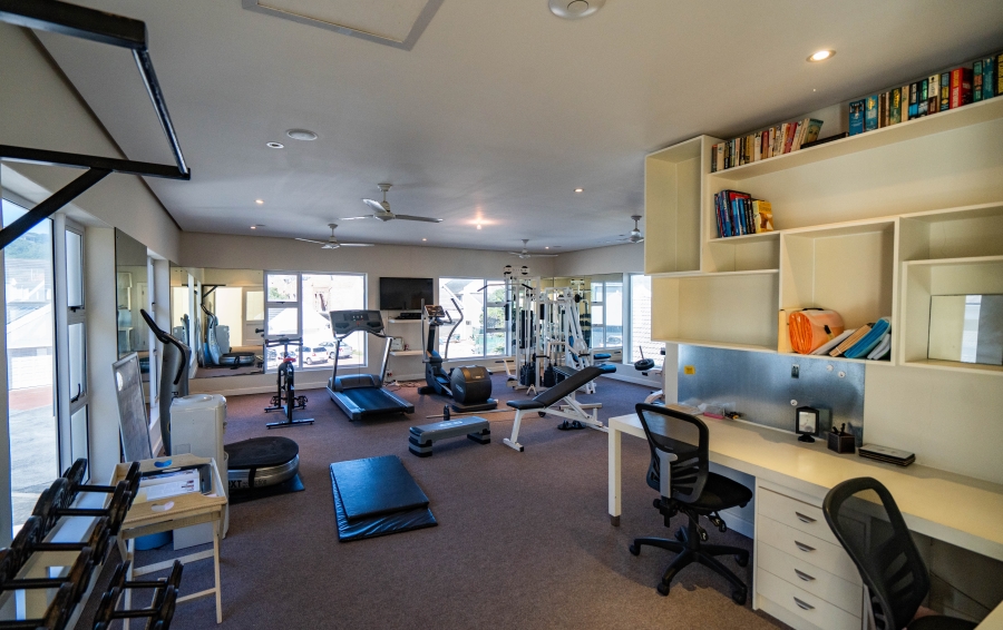 7 Bedroom Property for Sale in Royal Alfred Marina Eastern Cape